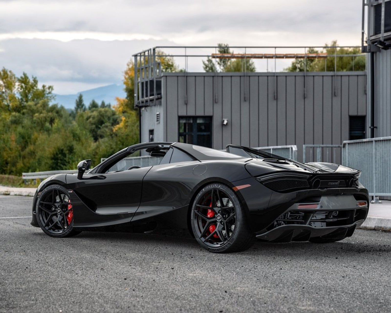 VR Forged D04 Wheel Package McLaren 720S | 765 LT | GT 20x9.0 21x12 Gloss Black