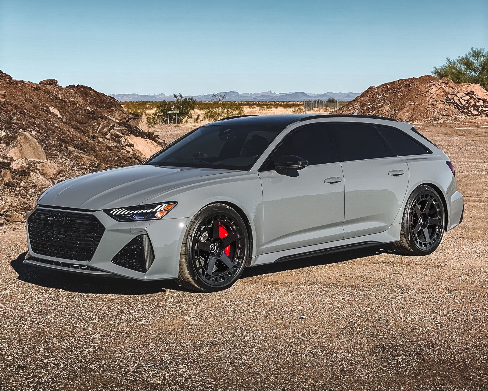 VR Forged D12-R Wheel Package Audi RS6 | Audi RS7 C8 22x10.5 Gloss Black